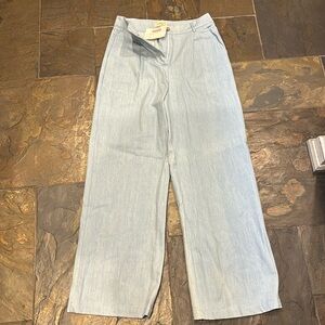 Aubrey trousers brand new size small.